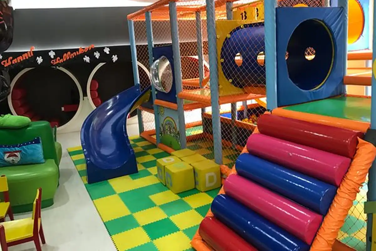 the little chiefs kids club jungle gym and ball pit