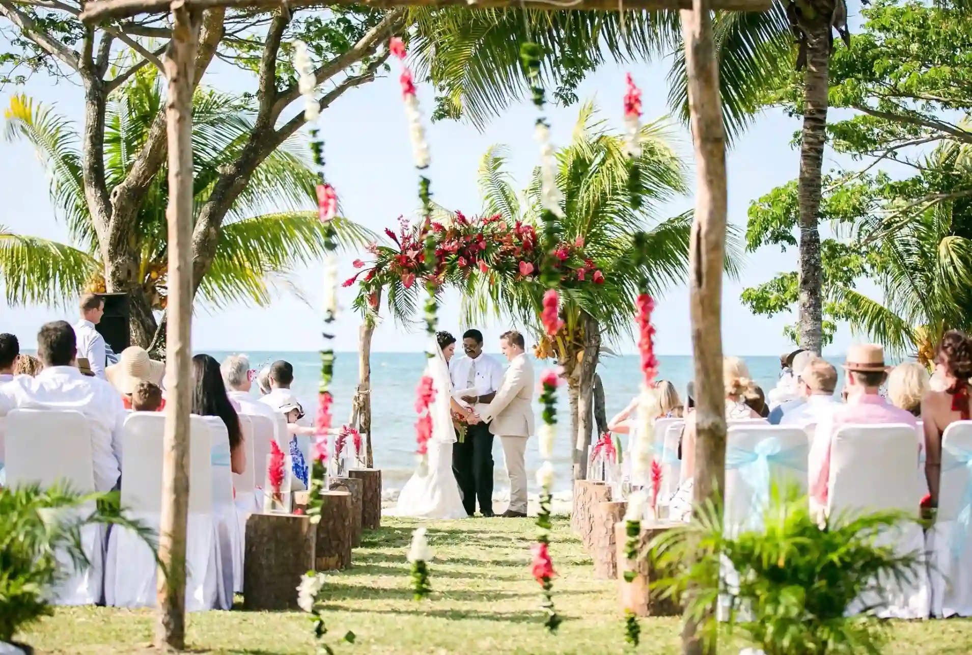 beautiful wedding at the sofitel fiji for lovers